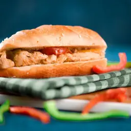 Veinwa Fajita Sandwich